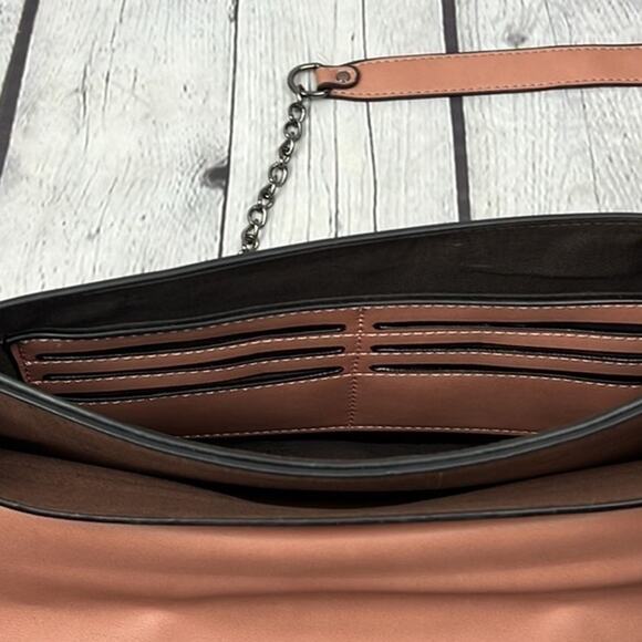 Mellow World Crossbody Bag Snap Closure Misty Rose Two Tone Gunmetal Hardware - Picture 6 of 8